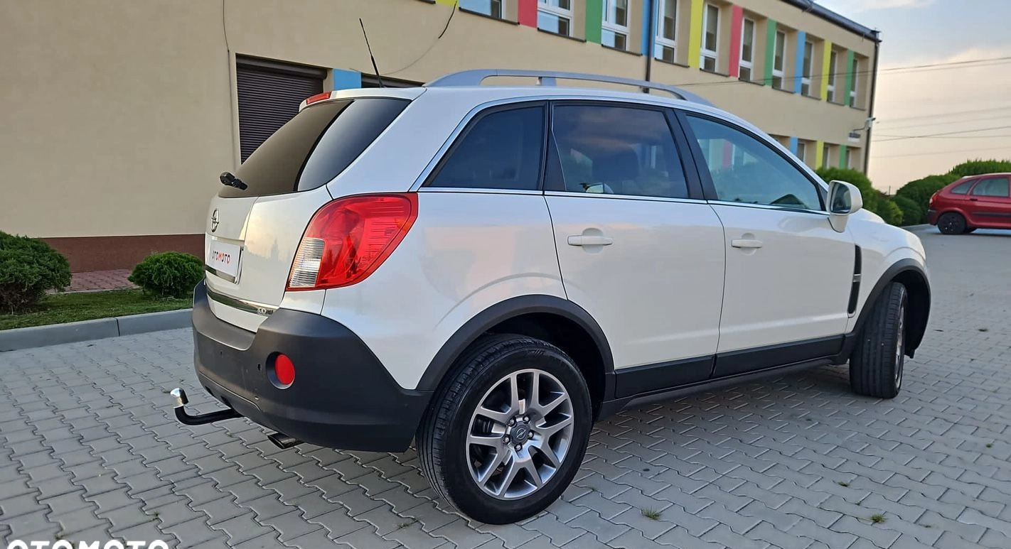 Opel Antara cena 35900 przebieg: 186000, rok produkcji 2011 z Wilamowice małe 232